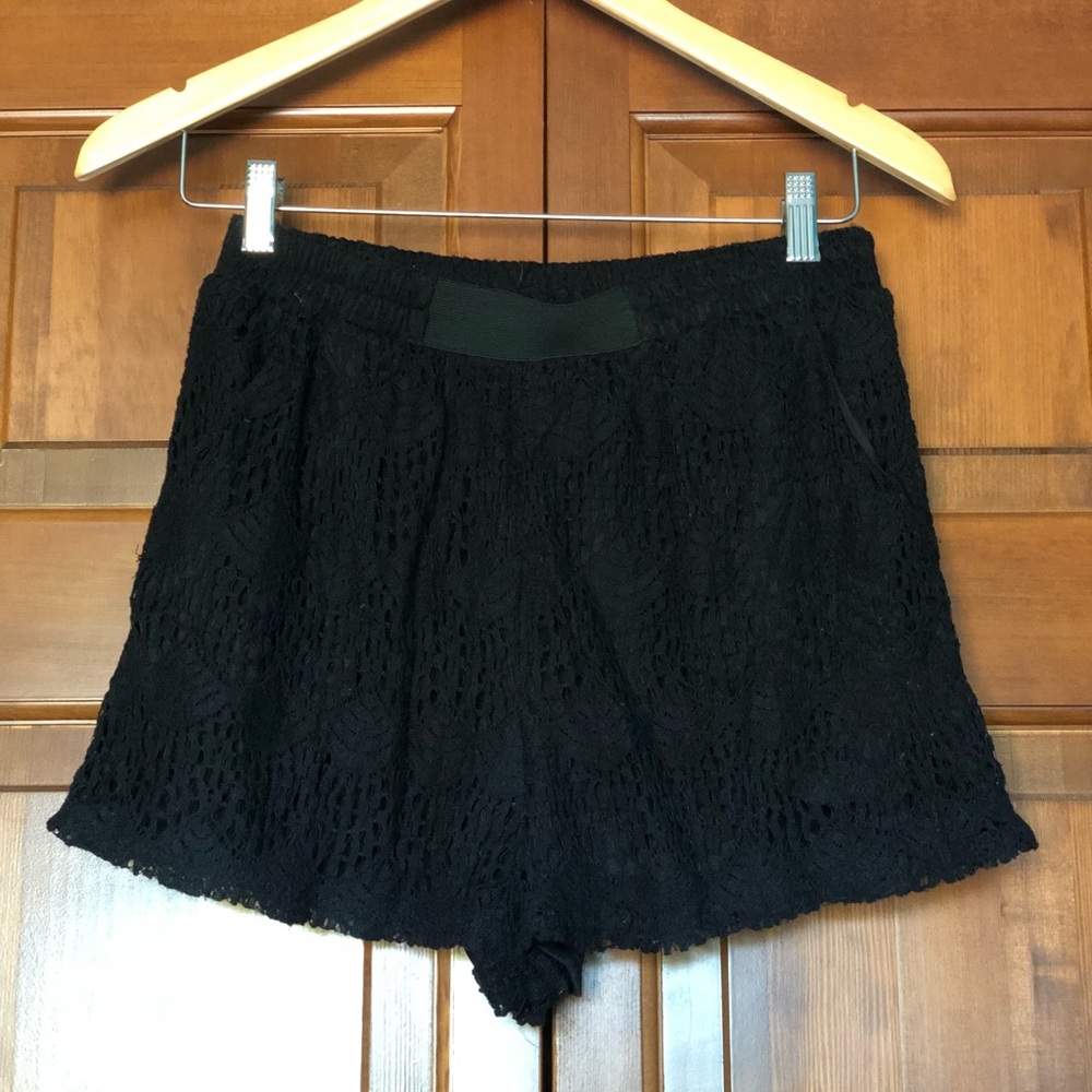 Xhilaration embroidered flowy black shorts